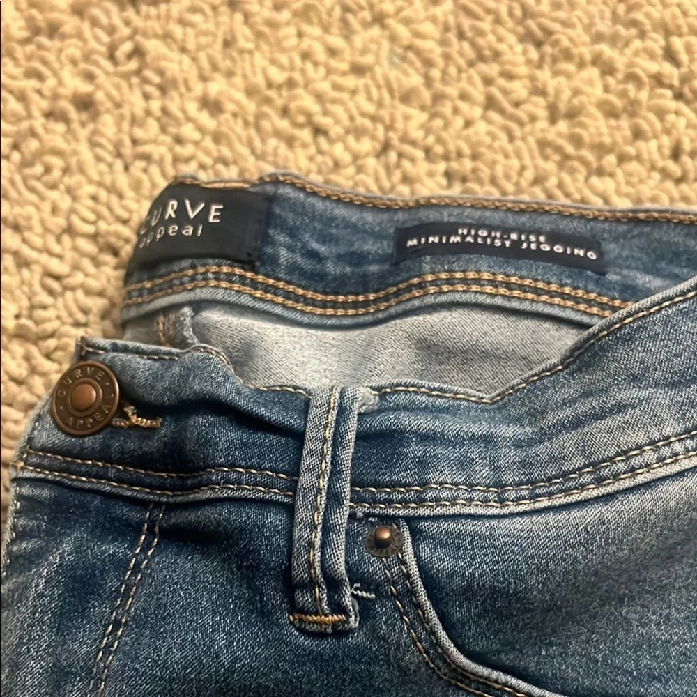 Curve appeal Blue Skinny Jeans with Subtle Fading 335